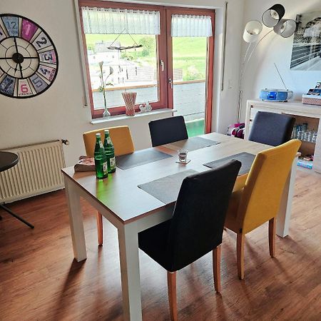 Am Lindenbaum, Ferienwohnung In Siebenbach Am Nuerburgring Exterior foto